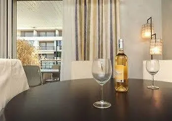Apartment Neotelia Pavillon Riviera Cannes France
